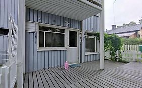Bright House For Short Stay